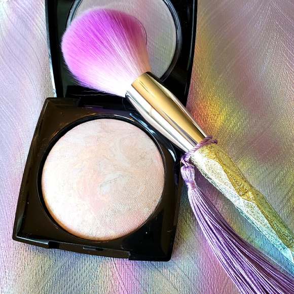 Face Powder kit. - Picture 6 of 6
